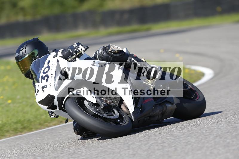 /Archiv-2025/55 20.09.2025 Speer Racing ADR/Gruppe weiß/130